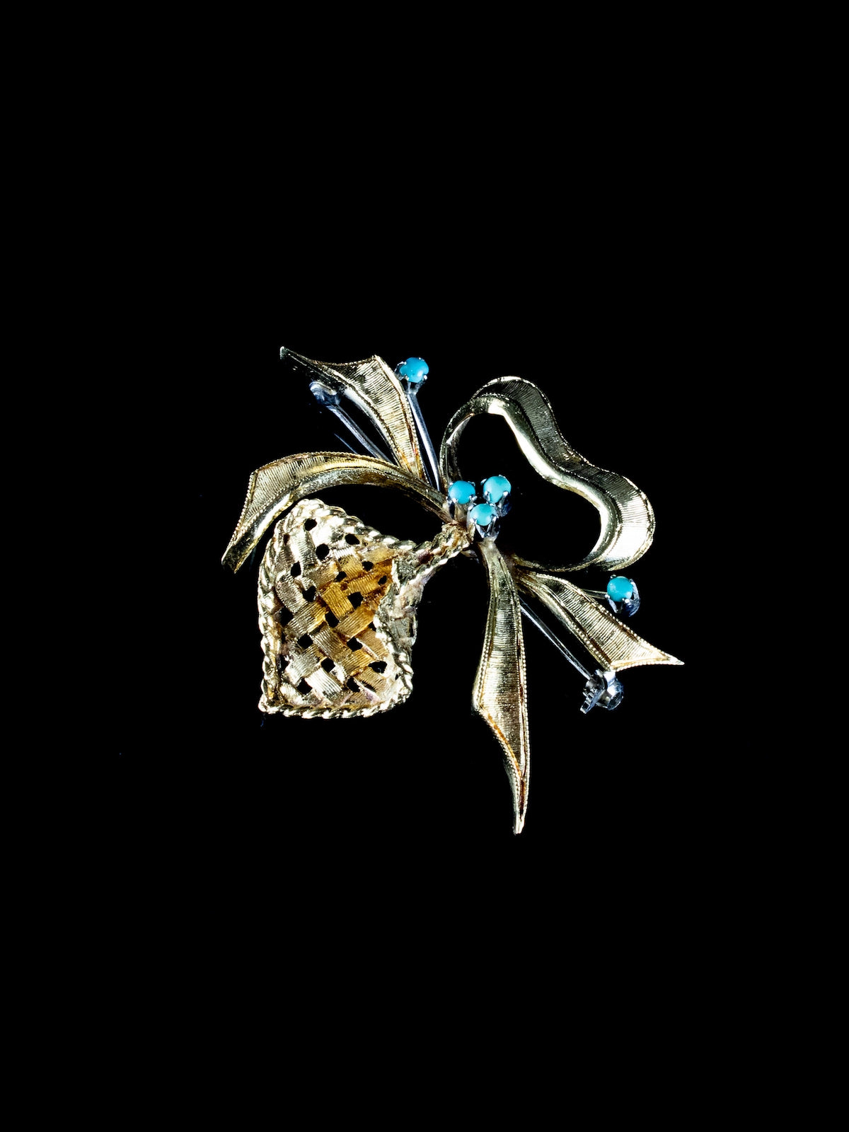18ct Yellow Gold and Turquoise Bow Brooch, Circa 1950