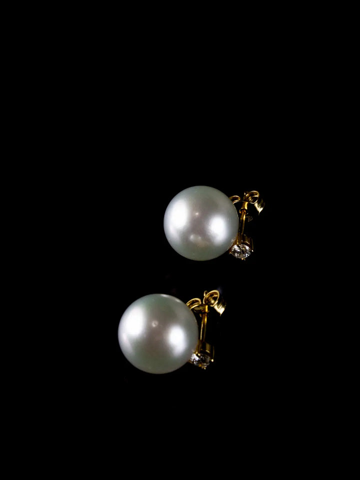 18ct Gold Diamond and South Sea Pearl Diamond Earrings