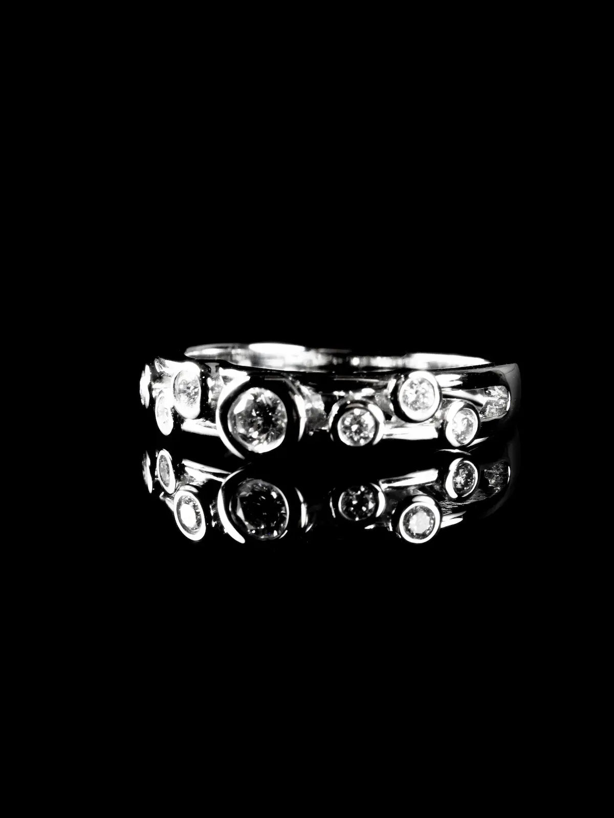 Platinum Bubble Diamond Ring, 0.31carats