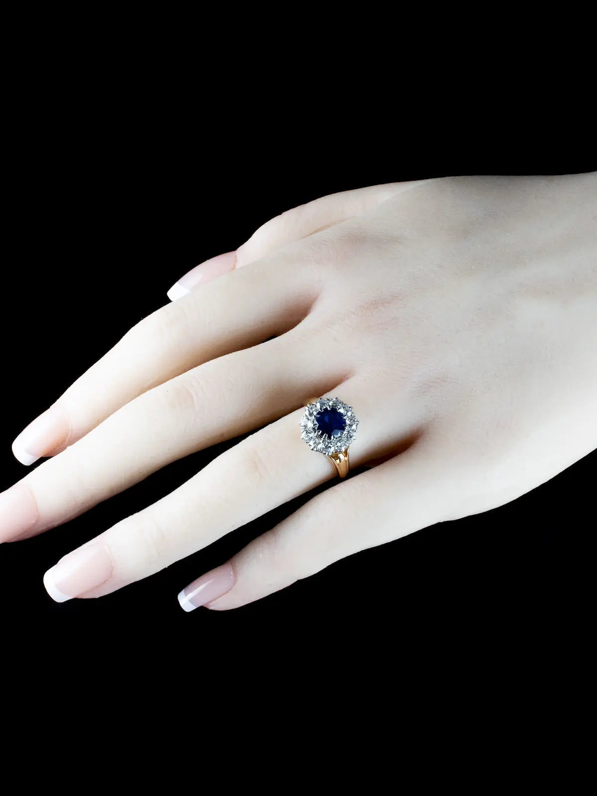 18ct Gold Old Cut Diamond and 1.50ct Sapphire Cluster Ring, Circa 1940
