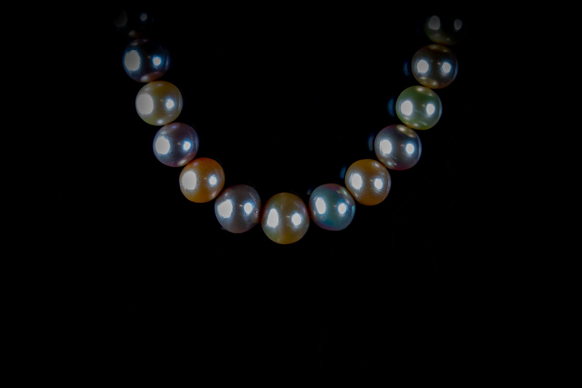 Freshwater 13mm Pearl Necklace with a 9ct Gold Clasp