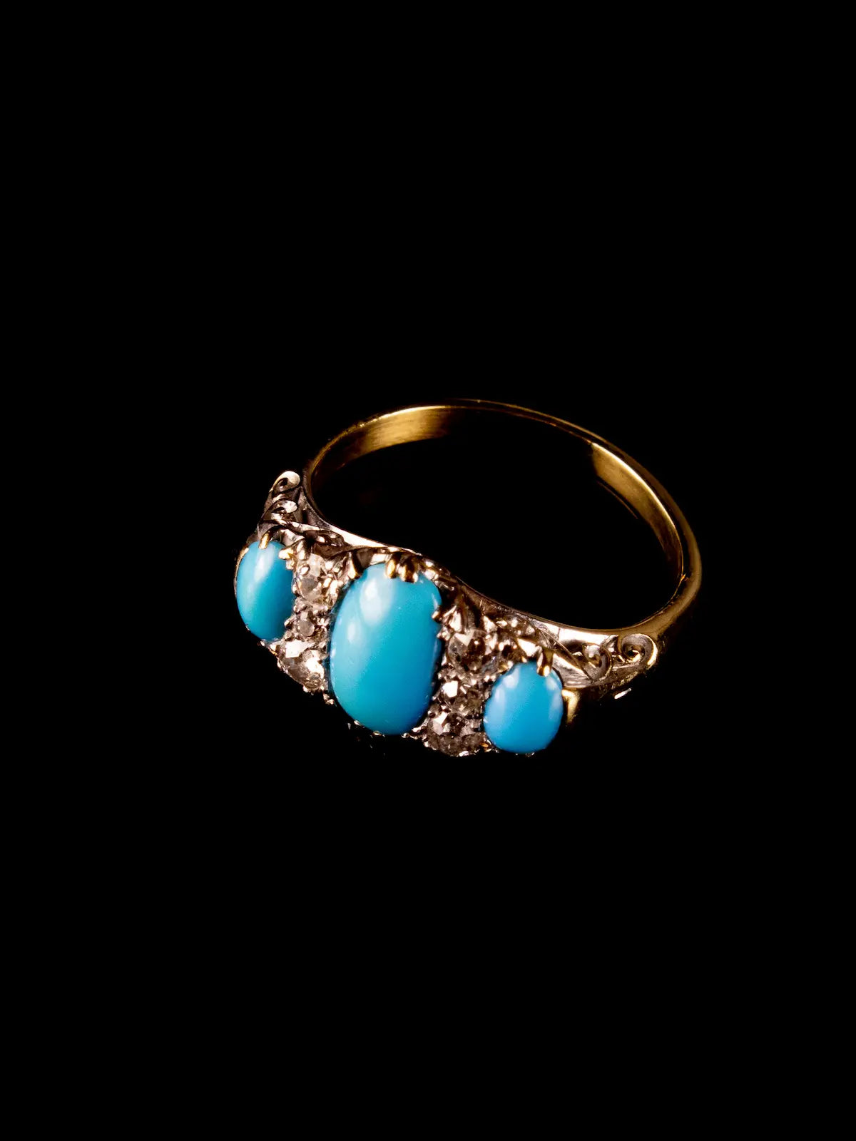 18ct Gold Turquoise and Old Cut Diamond Nine Stone Ring