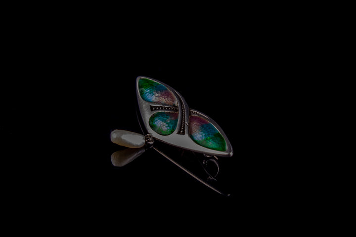 Sterling silver enamel brooch with freshwater pearl drop