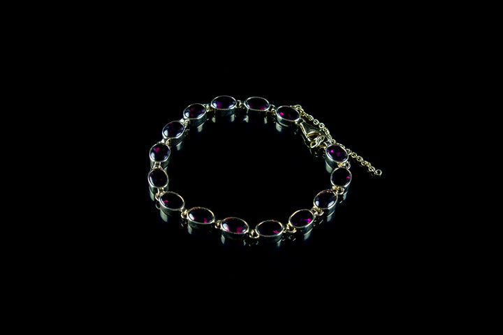 Vintage 9ct Yellow Gold Rhodolite Garnet Bracelet