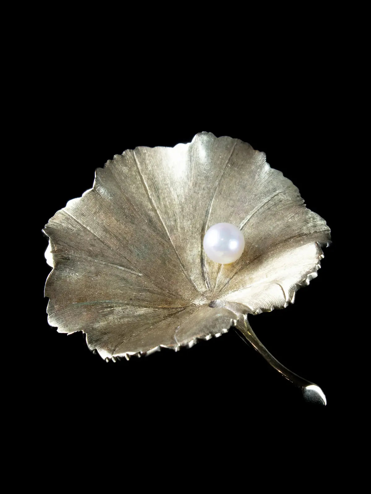Vintage 14ct Gold Leaf And Pearl Brooch, Circa 1960
