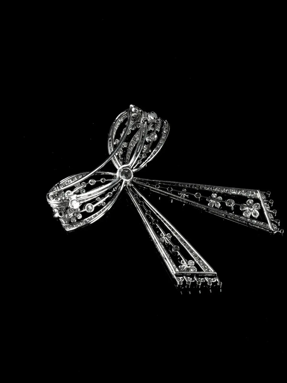 Antique Platinum and Diamond Bow Brooch, Circa 1910