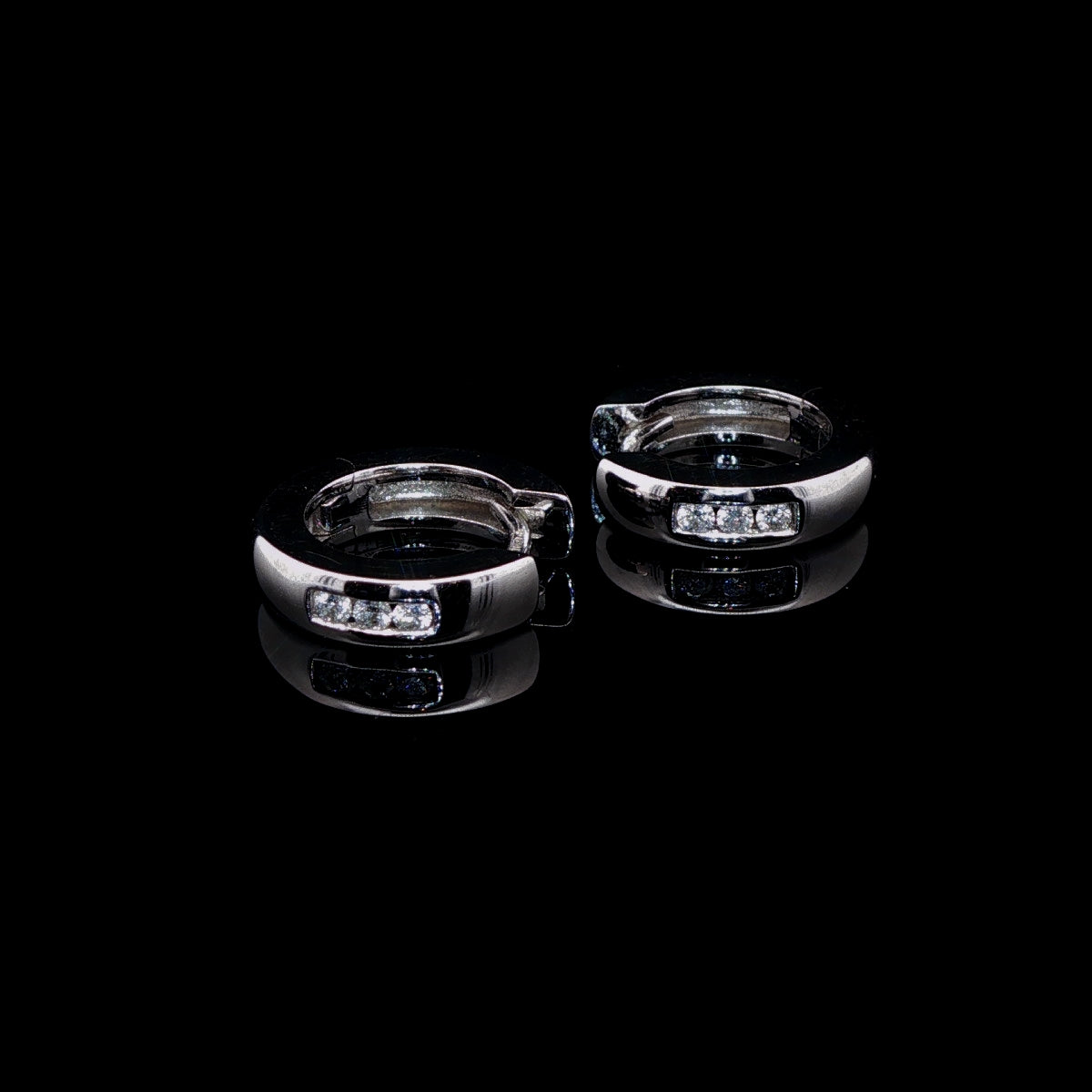 18ct White Gold Diamond Hoop Earrings, 0.30ct