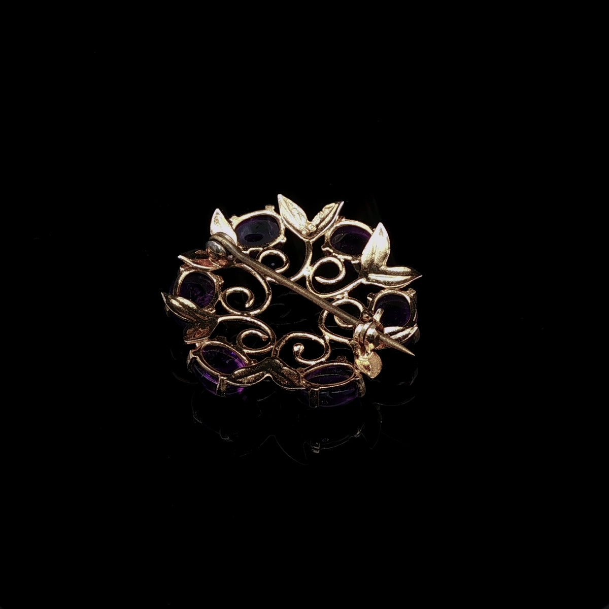 Vintage 9ct Yellow Gold Six Cabochon Amethyst Circular Brooch