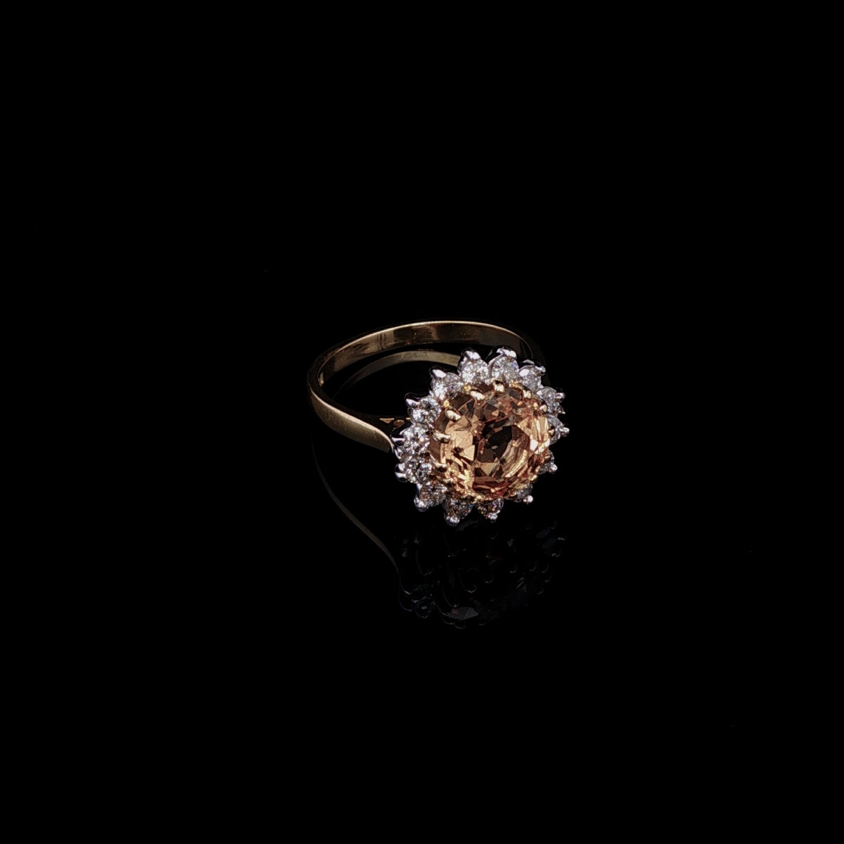 Vintage 18ct Gold 3.00ct Yellow Topaz and Diamond Cluster Ring