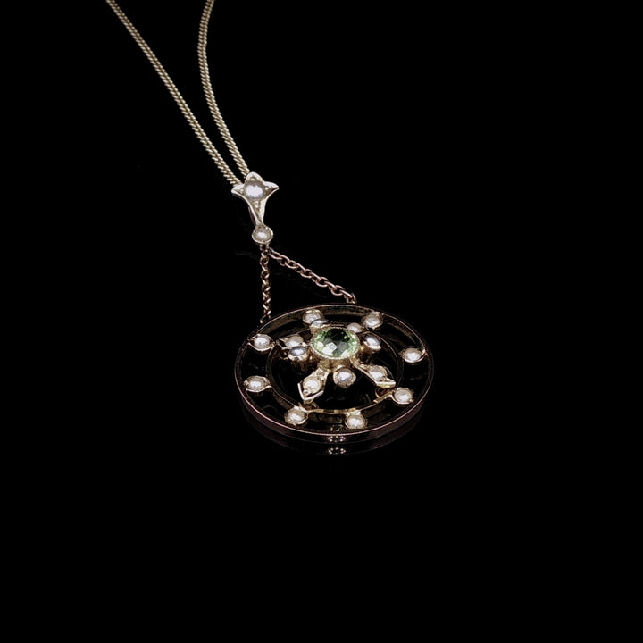 Vintage 9ct Yellow Gold Peridot and Pearl Round Pendant
