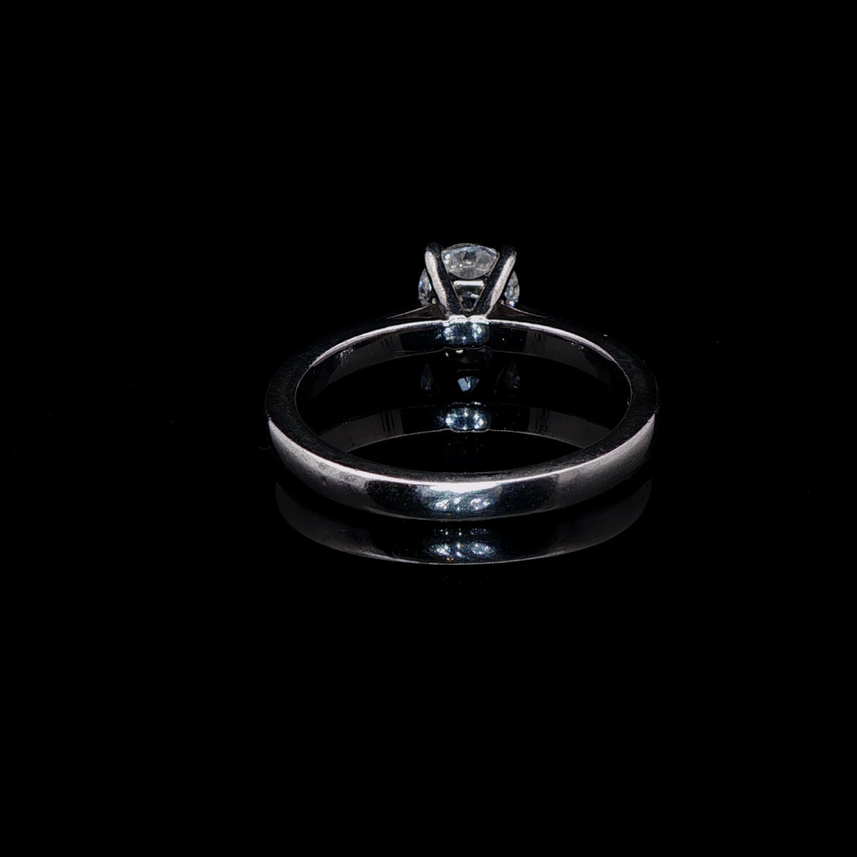 Platinum 0.72ct Diamond Solitaire Ring