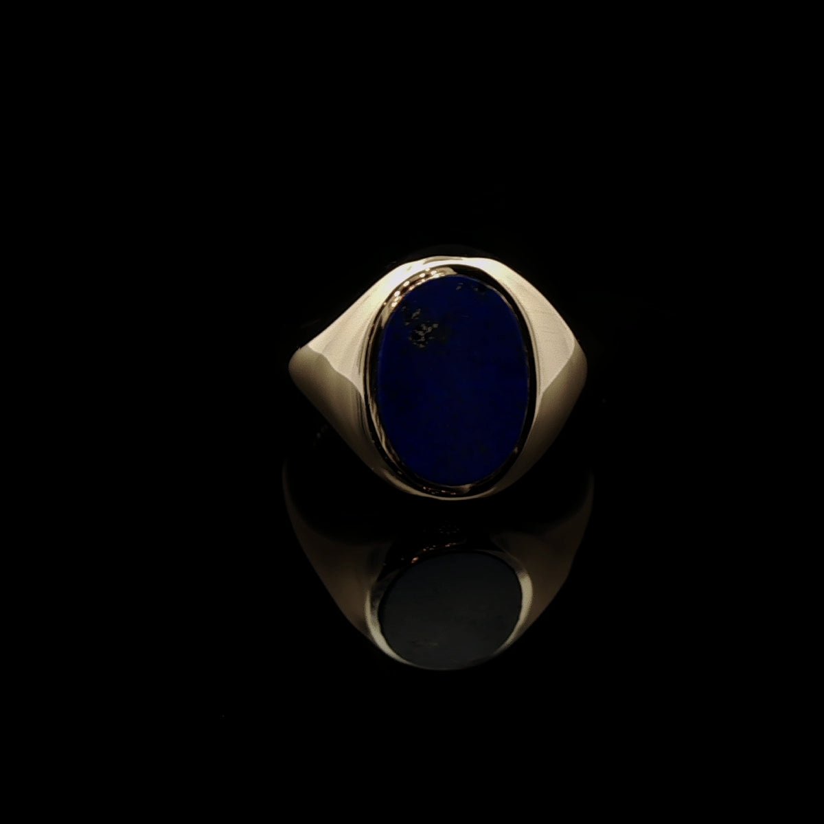 9ct Yellow Gold Oval Lapis Lazuli Stone Signet Ring, 9.6g