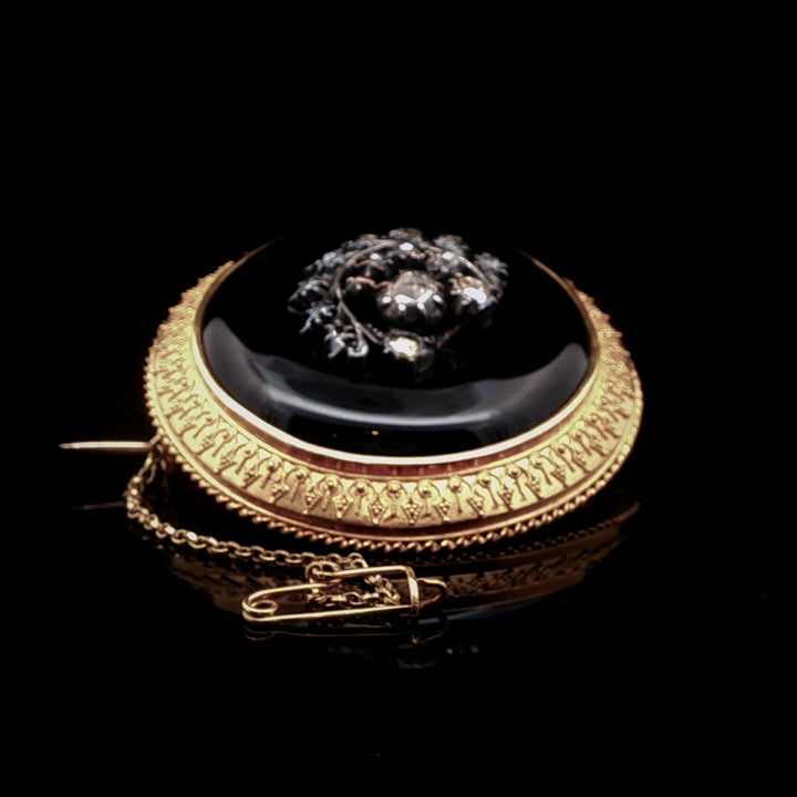 Antique Victorian Fine Gold Onyx and Diamond Brooch, Circa 1870