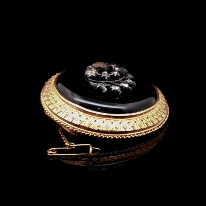 Antique Victorian Fine Gold Onyx and Diamond Brooch, Circa 1870