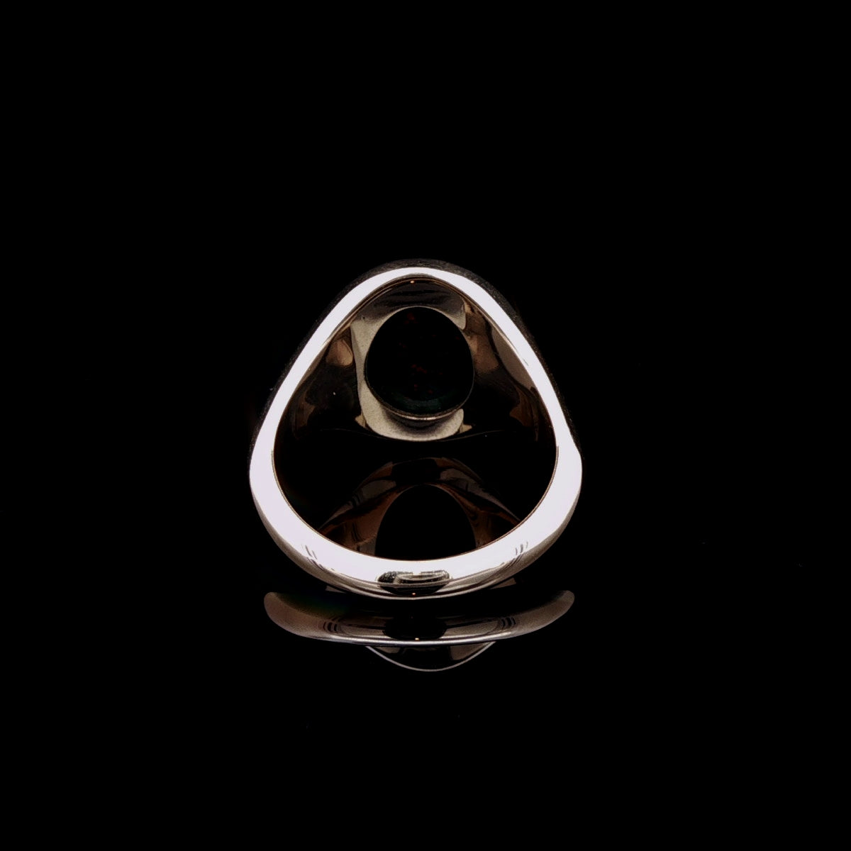 9ct Yellow Gold Oval Bloodstone Signet Ring, 9.4g