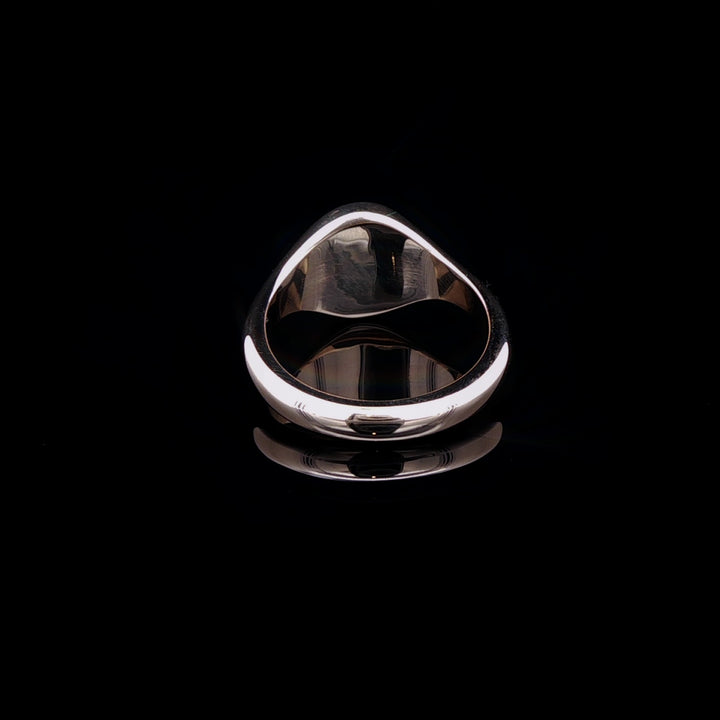 9ct Yellow Gold Engraved Oval Signet Ring, 4.6g