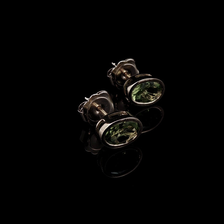 Vintage 9ct Yellow Gold Oval Peridot Stud Earrings