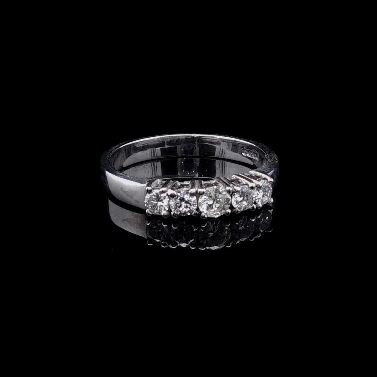 18ct White Gold Five Stone Brilliant Cut Diamond Ring