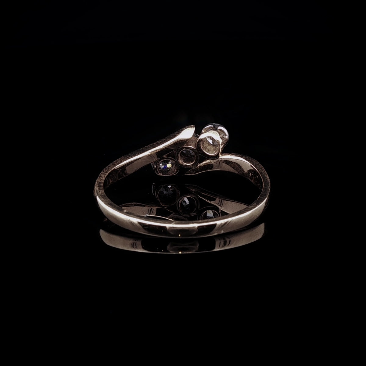 18ct Gold Three Stone Old Cut Diamond Twist Ring