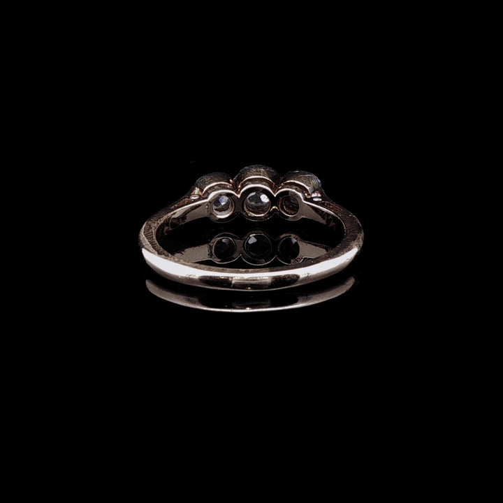 18ct Gold Three Stone Old Cut Diamond Ring