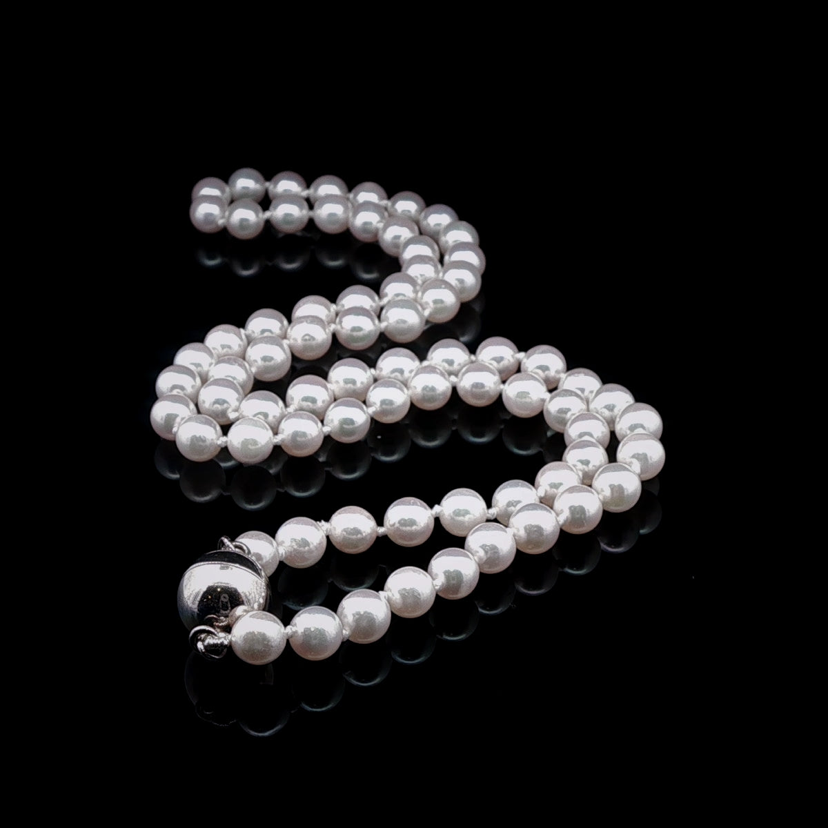 Japanese Akoya Pearl Necklace with Sterling Silver Magnetic Clasp, 5-5.5mm