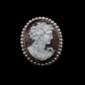 Antique Victorian 15ct Yellow Gold Shell Cameo Brooch/Pendant with Seed Pearl Border, Circa 1870