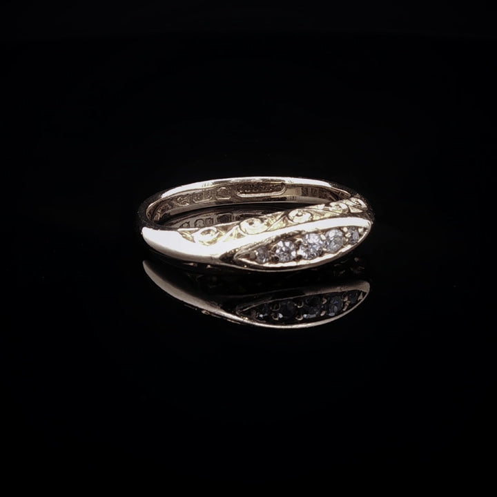 Antique 18ct Yellow Gold Five Stone Old Cut Diamond Ring with Carved Gallery