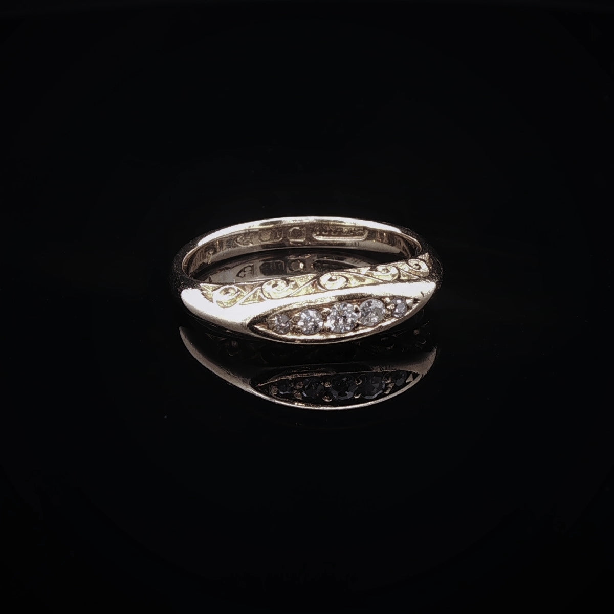 Antique 18ct Yellow Gold Five Stone Old Cut Diamond Ring with Carved Gallery
