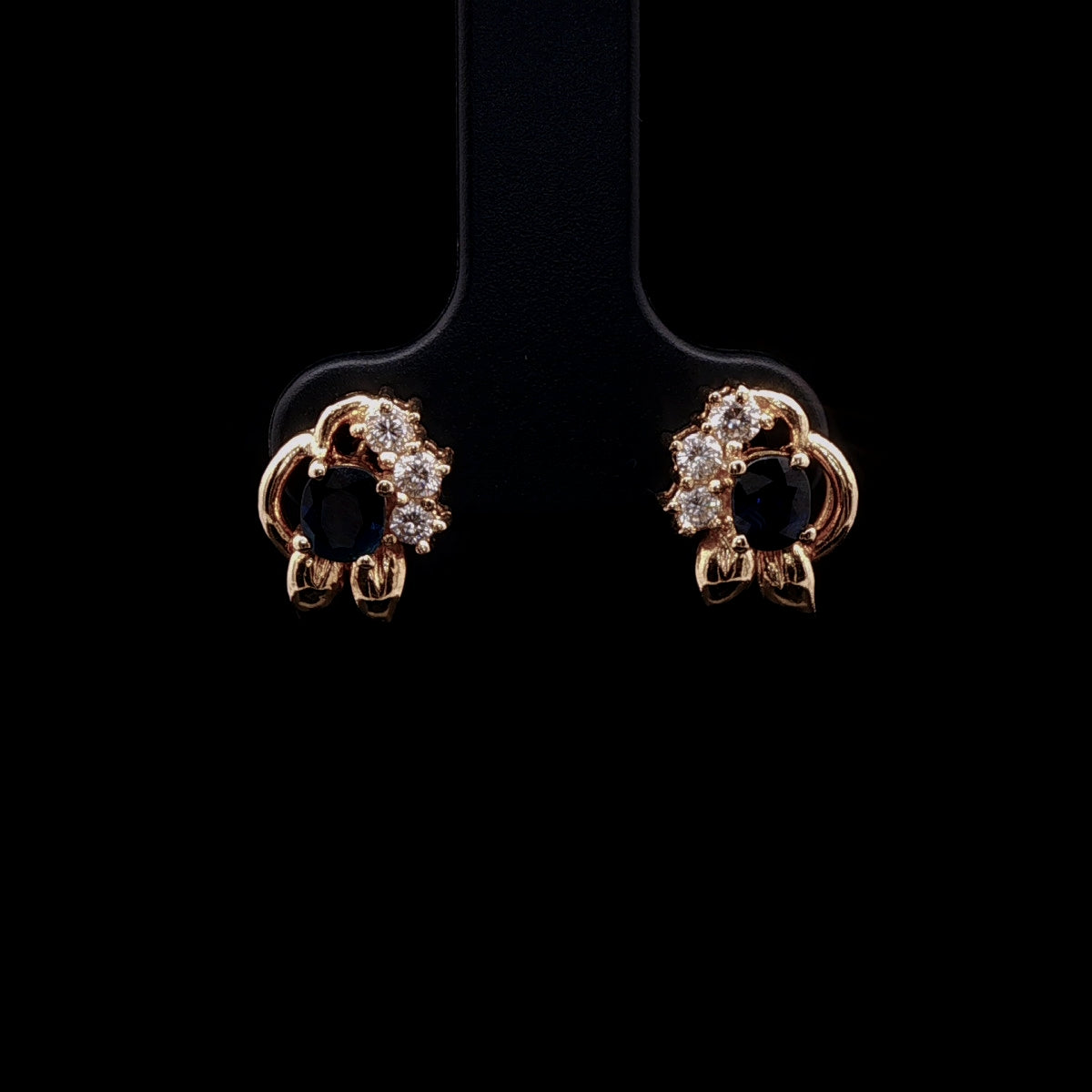 18ct Yellow Gold Oval Sapphire and Diamond Cluster Earrings
