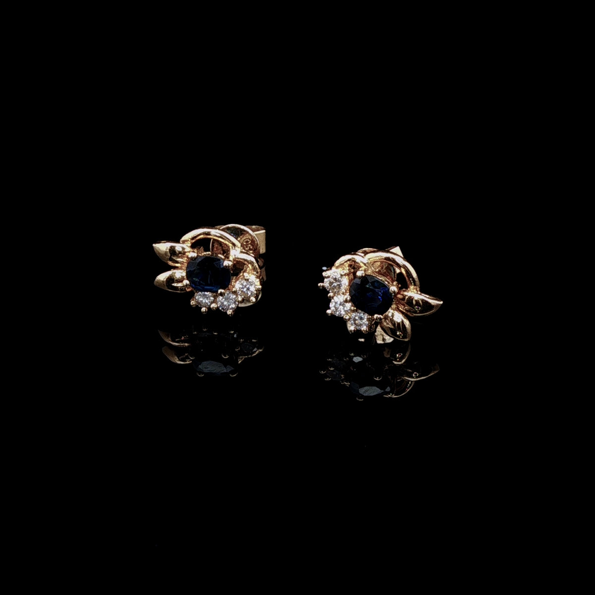 18ct Yellow Gold Oval Sapphire and Diamond Cluster Earrings