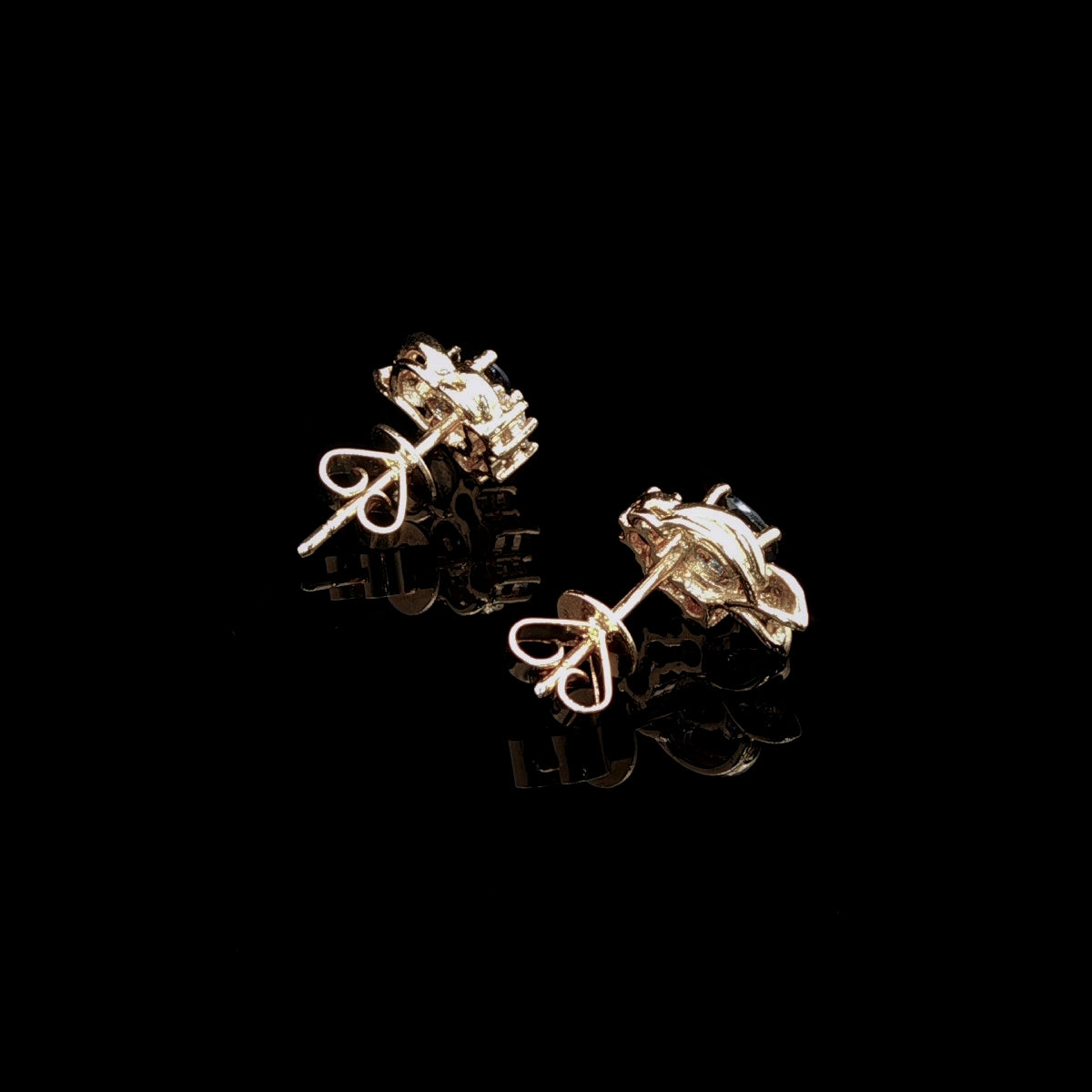 18ct Yellow Gold Oval Sapphire and Diamond Cluster Earrings