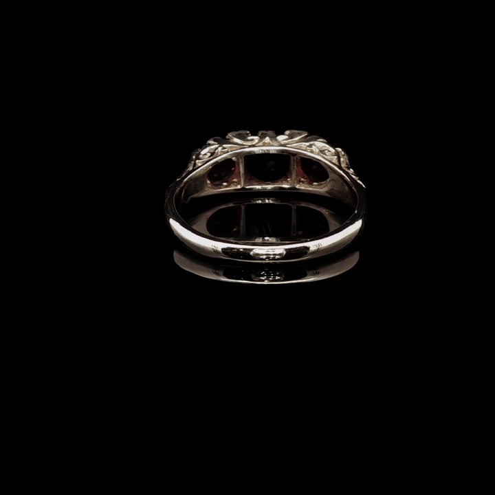 Antique 18ct Yellow Gold Seven Stone Garnet and Diamond Ring with Carved Gallery