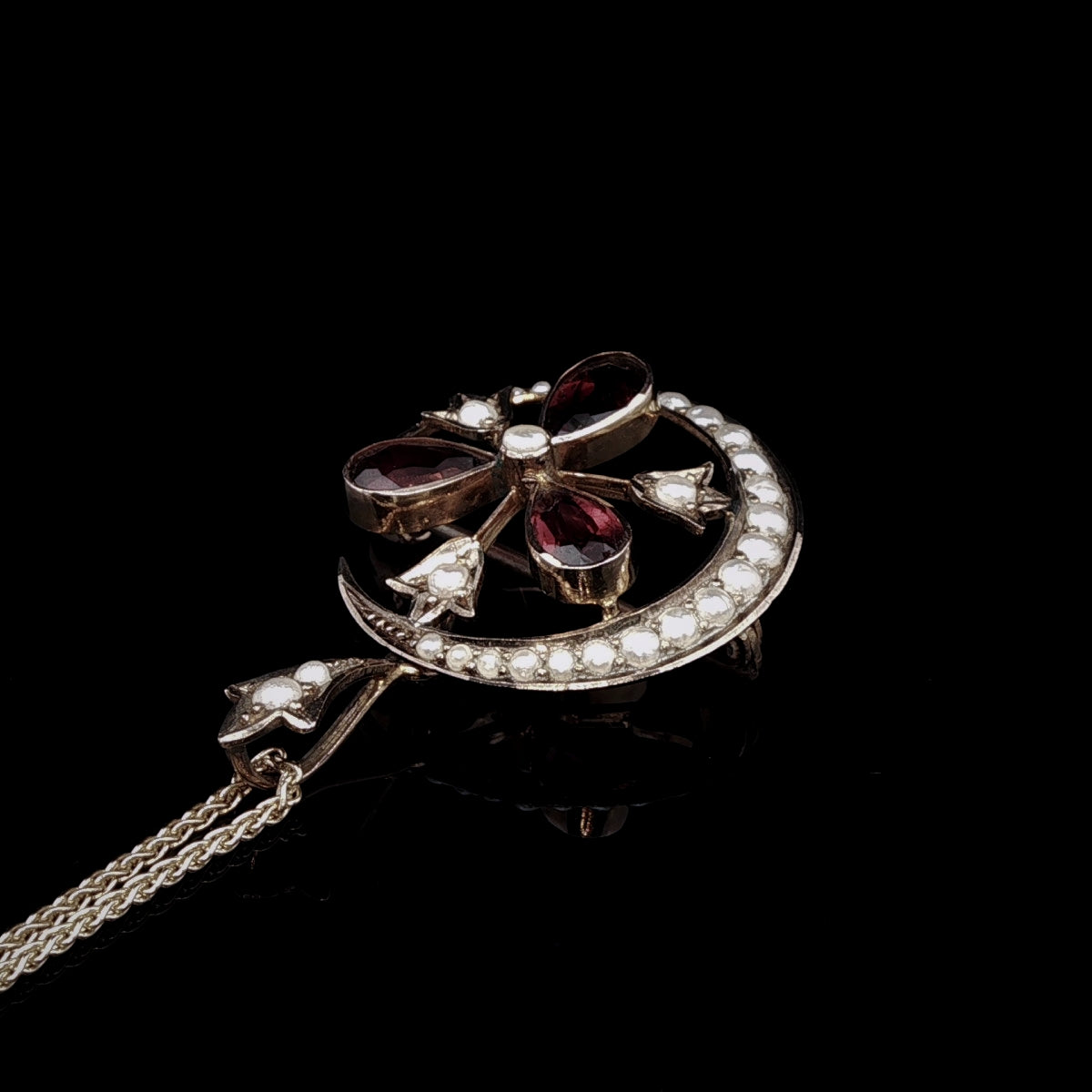 Vintage 9ct Yellow Gold Garnet and Pearl Crescent Moon Pendant / Brooch