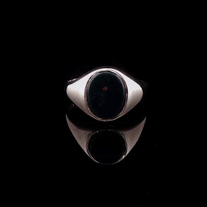 9ct Yellow Gold Oval Bloodstone Signet Ring