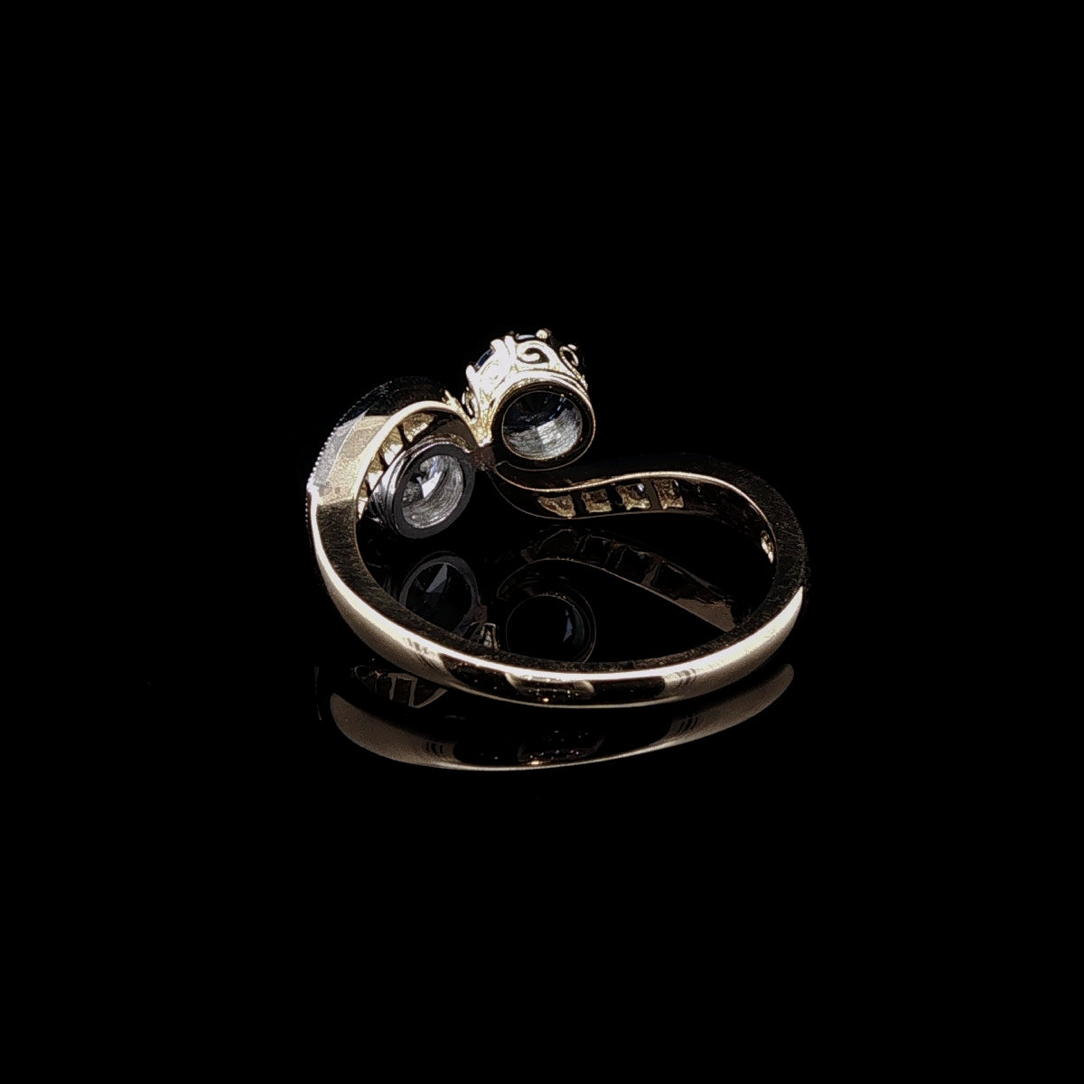 18ct Gold and Platinum 0.58ct Sapphire and 0.50ct Diamond Toi et Moi Crossover Ring