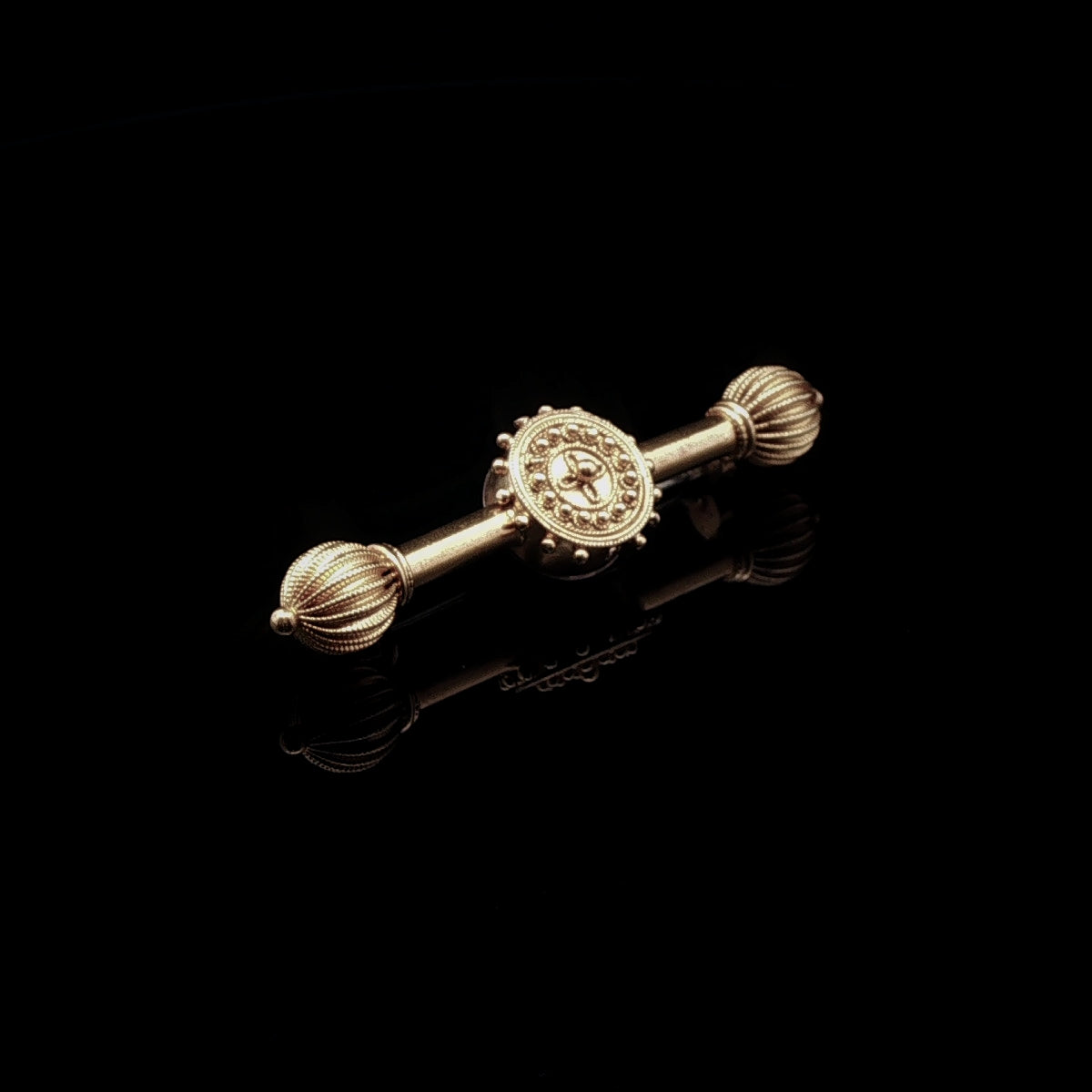Antique Victorian 18ct Gold Keepsake Bar Brooch with Glazed Locket Compartment, circa 1870