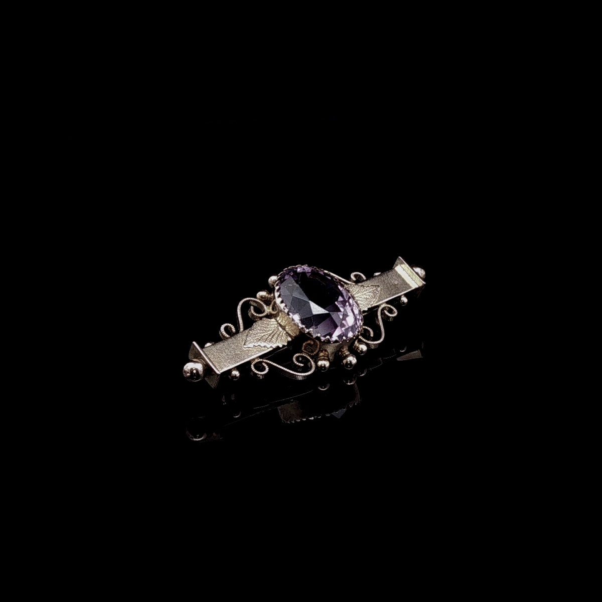 Antique Edwardian 9ct Yellow Gold Amethyst Bar Brooch, Circa 1910