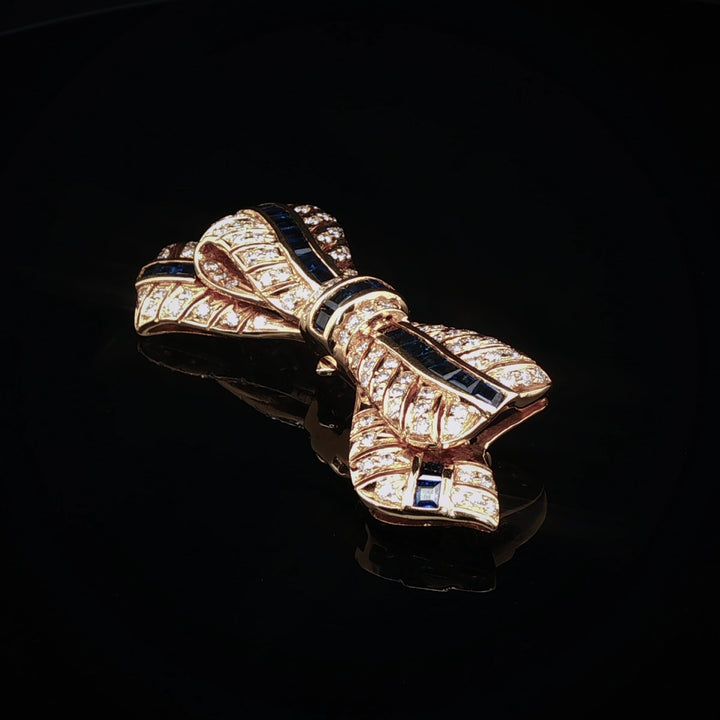 18ct Gold Diamond and Sapphire Bow Brooch/ Pendant, Circa 1990