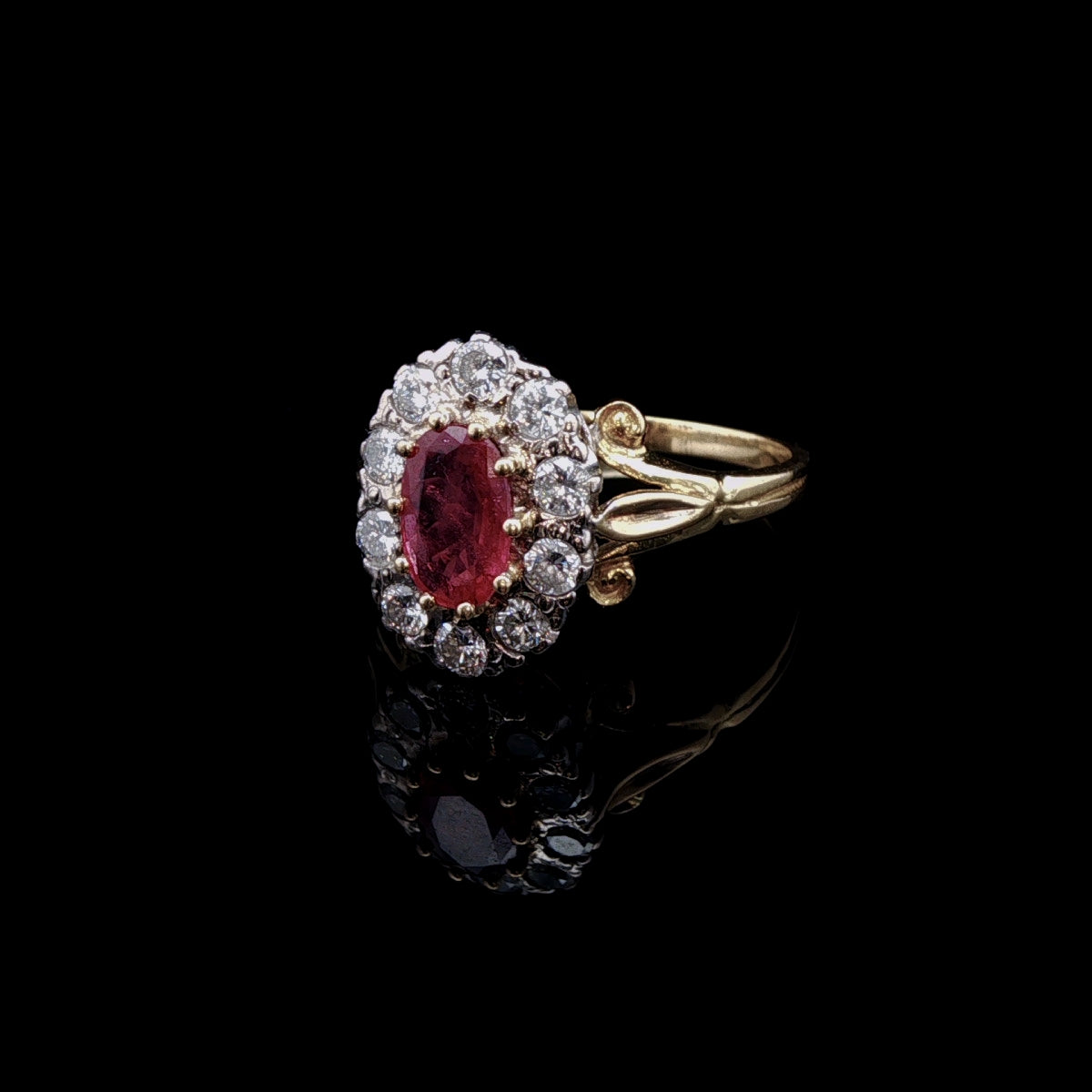 Vintage 18ct Gold 0.50ct Ruby and  Old Cut 0.50ct Diamond Cluster Ring