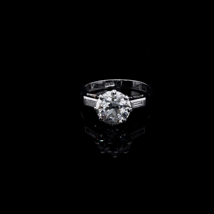 Antique Platinum 1.75ct Old Cut Diamond Ring, Cut Circa 1860