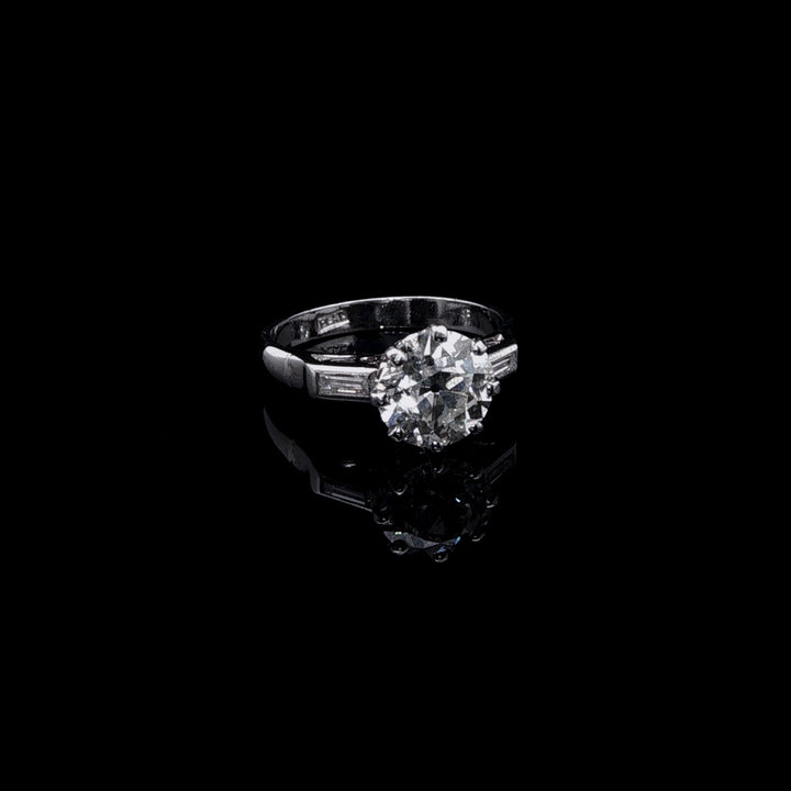 Antique Platinum 1.75ct Old Cut Diamond Ring, Cut Circa 1860