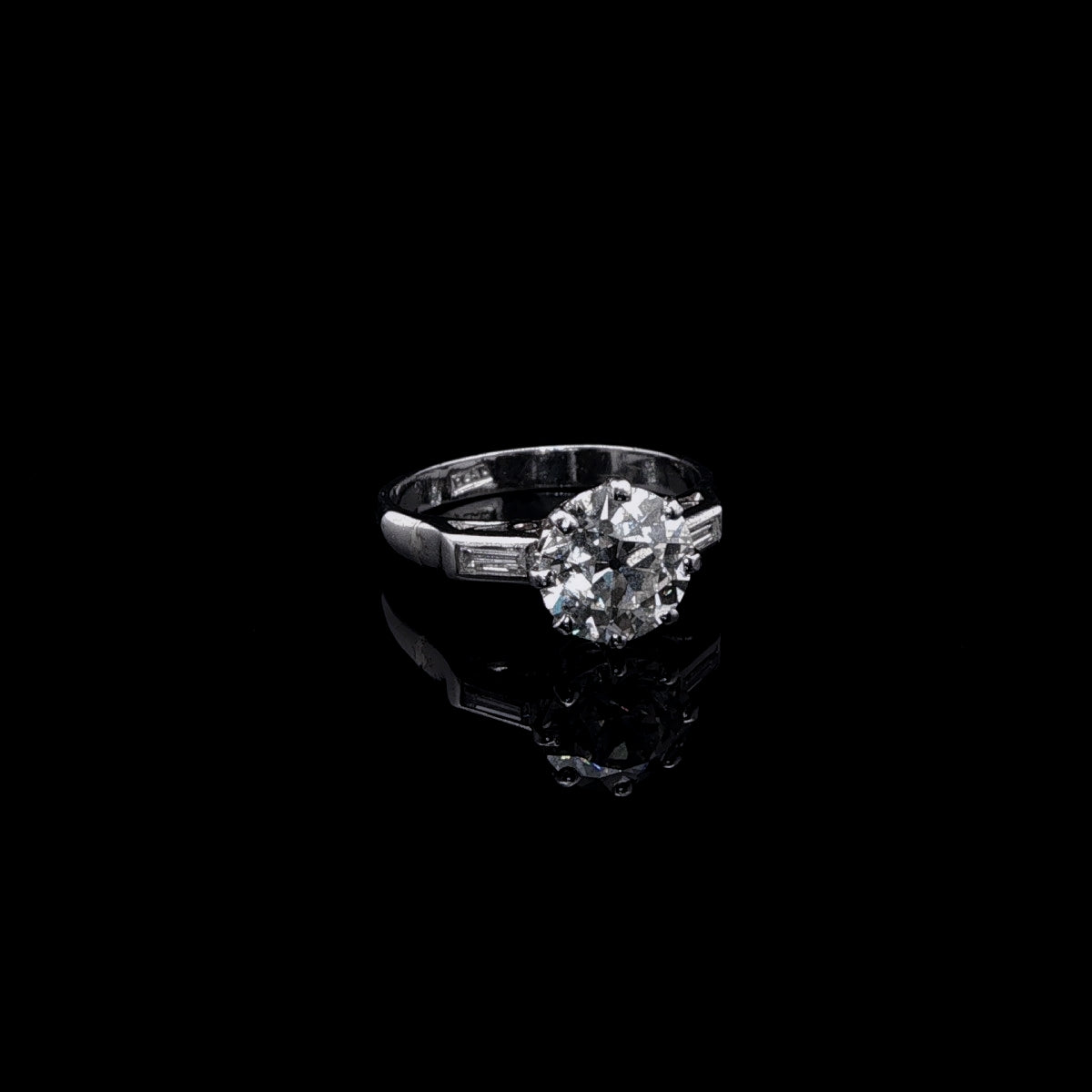 Antique Platinum 1.75ct Old Cut Diamond Ring, Cut Circa 1860
