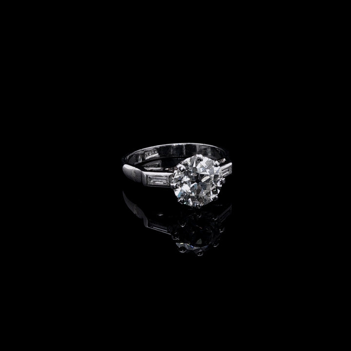 Antique Platinum 1.75ct Old Cut Diamond Ring, Cut Circa 1860