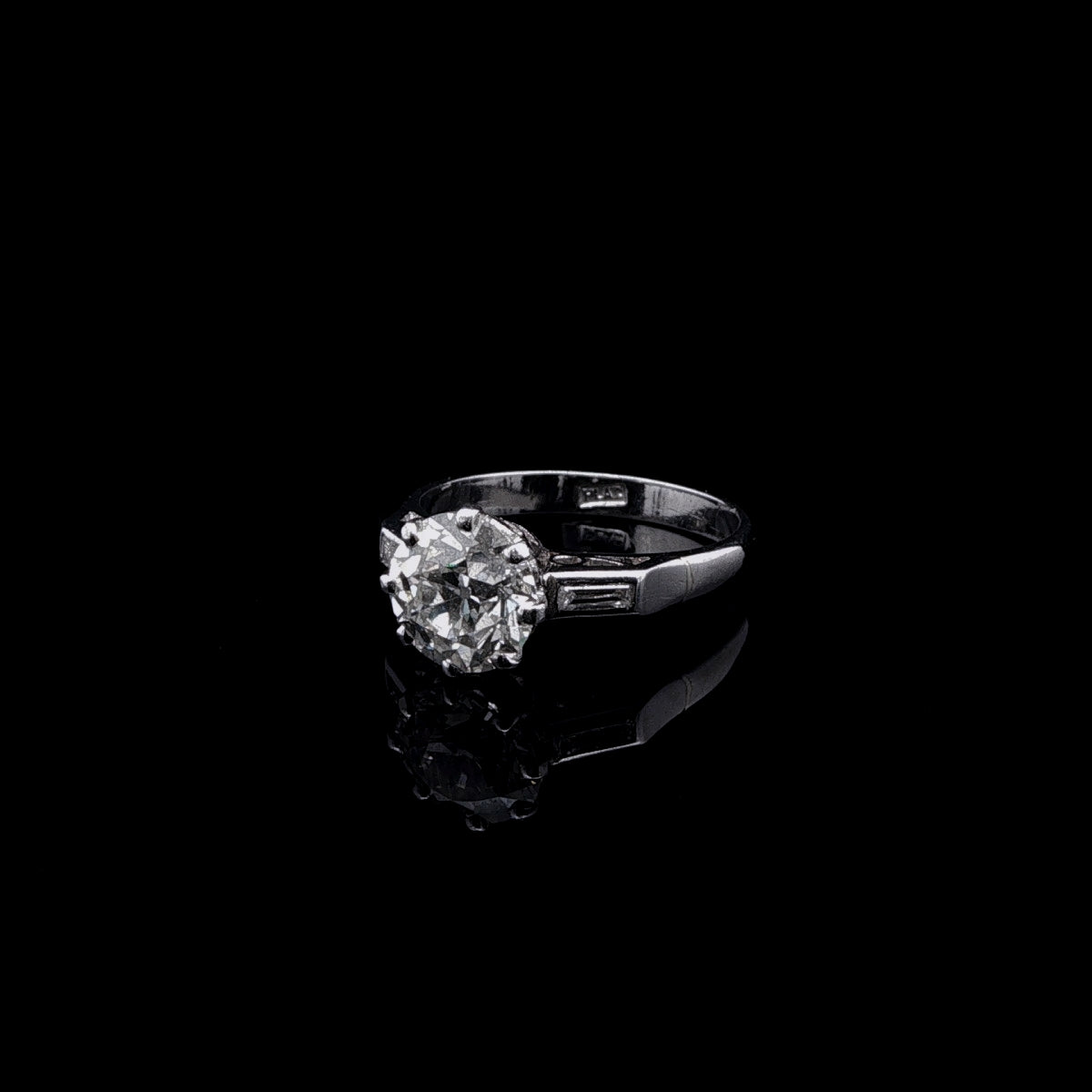Antique Platinum 1.75ct Old Cut Diamond Ring, Cut Circa 1860