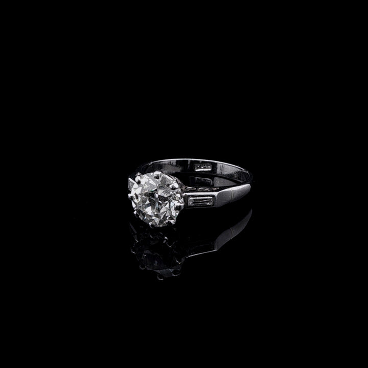 Antique Platinum 1.75ct Old Cut Diamond Ring, Cut Circa 1860