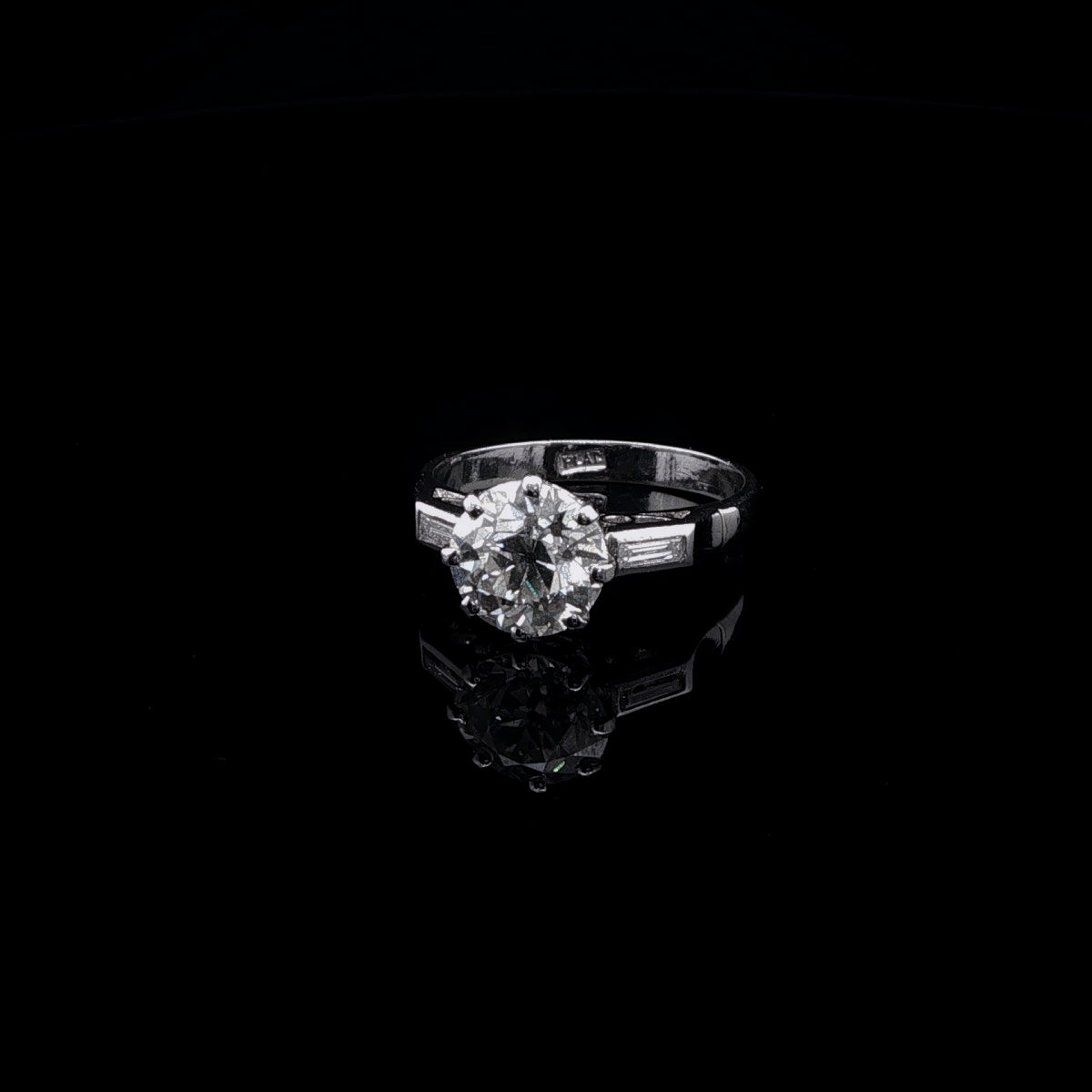 Antique Platinum 1.75ct Old Cut Diamond Ring, Cut Circa 1860