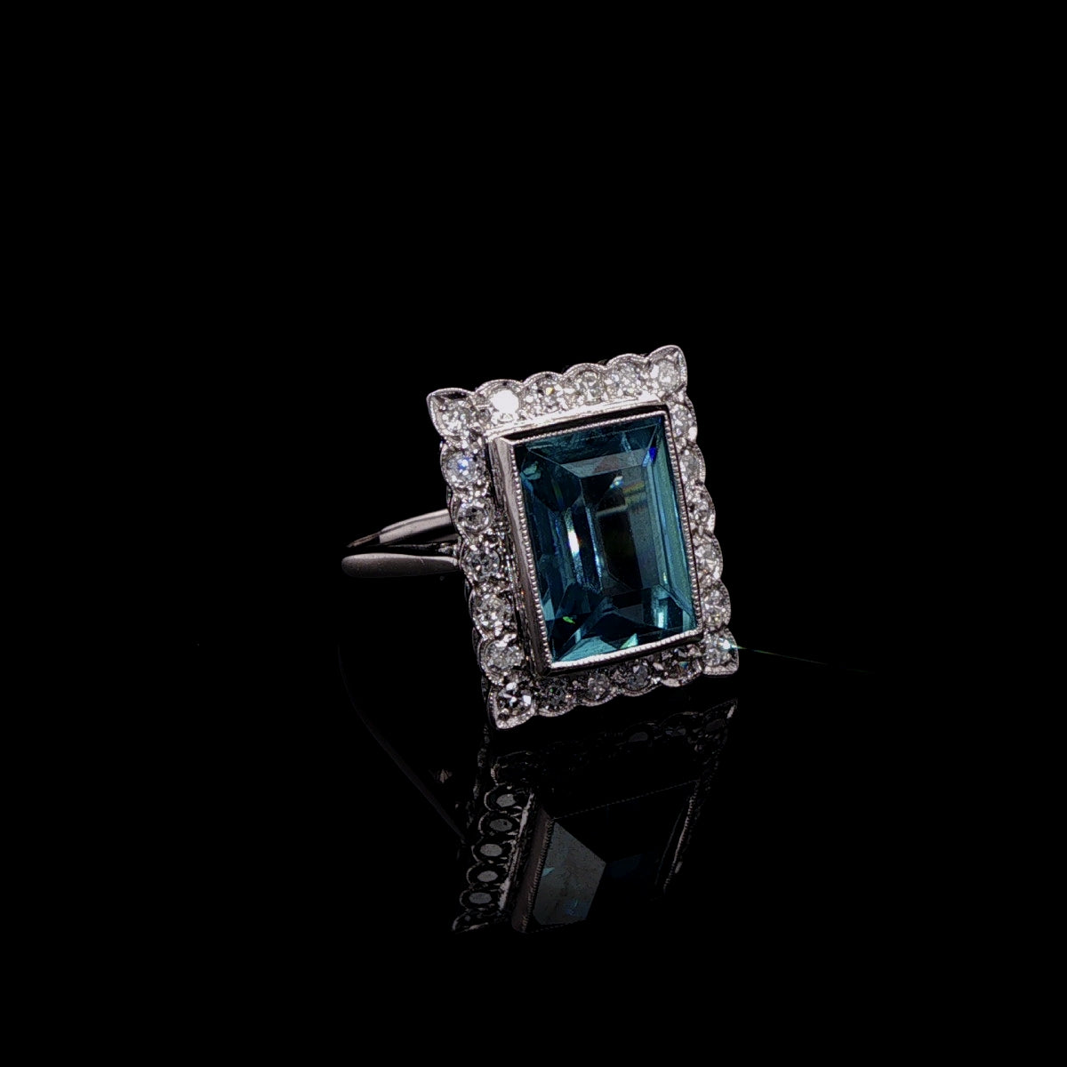 Vintage 18ct White Gold Blue Zircon and Brilliant Cut Diamond Cocktail Ring