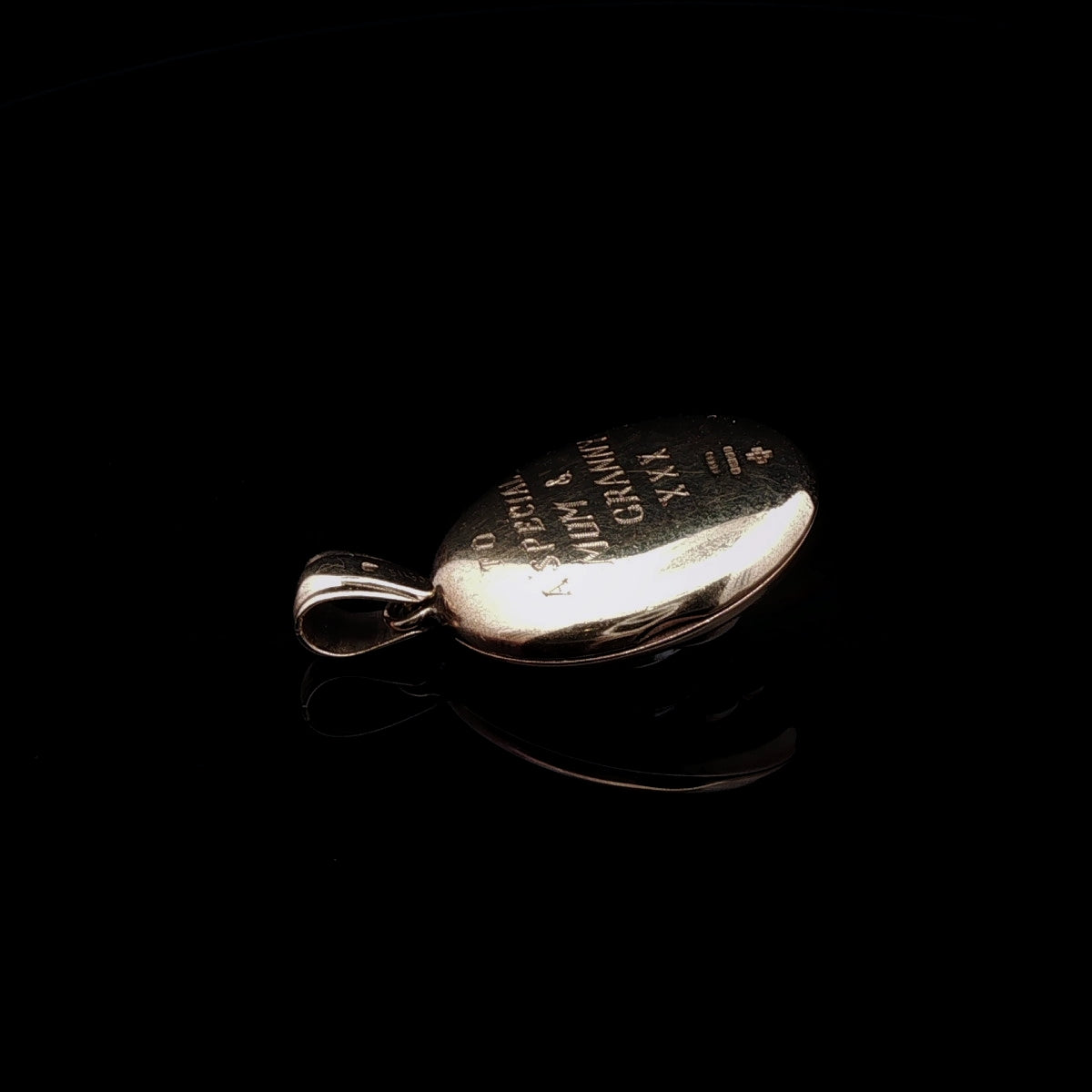 Vintage 9ct Yellow and White Gold Diamond Celtic Knot Engraved Oval Locket