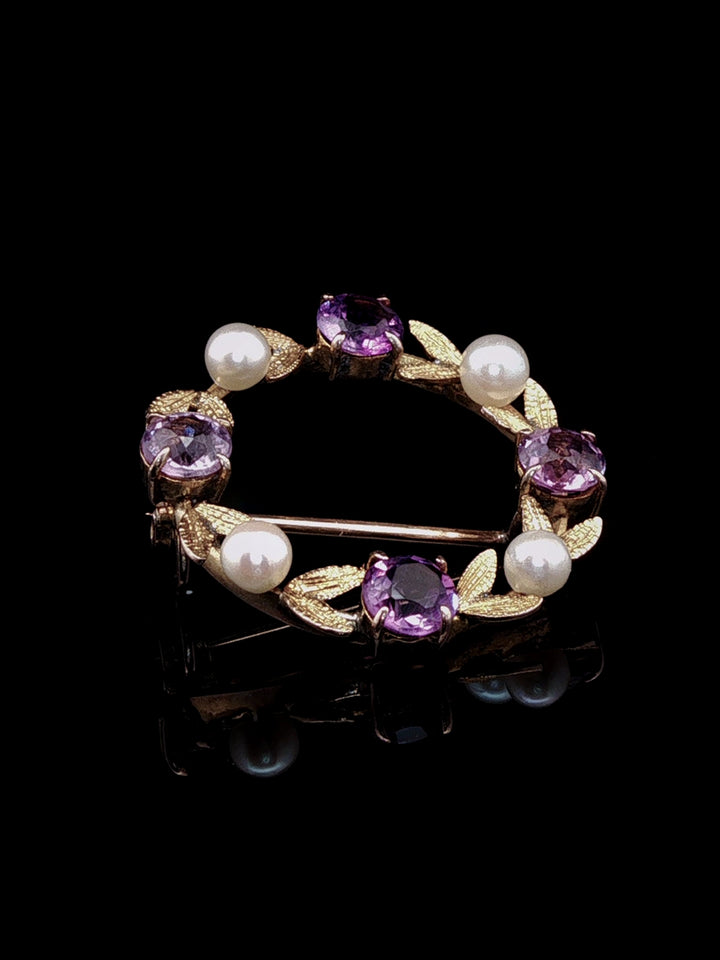 Vintage 9ct Yellow Gold Amethyst and Pearl Circular Wreath Brooch