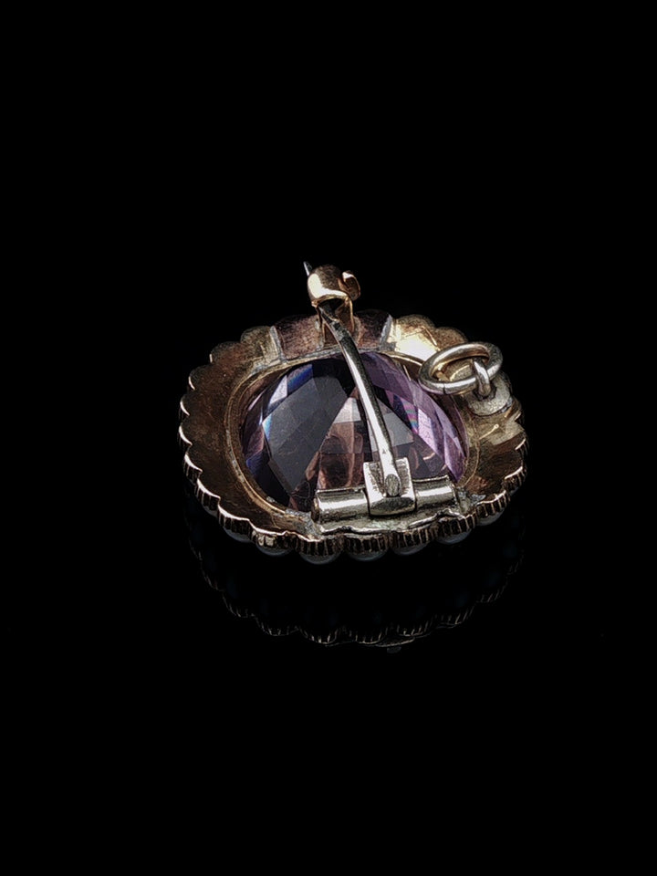 Vintage 15ct Yellow Gold Cushion Cut Amethyst and Pearl Brooch